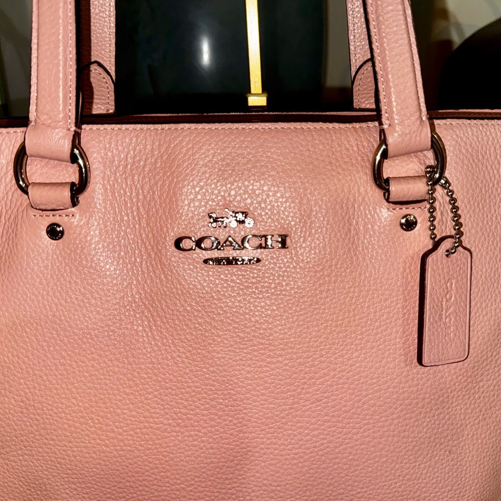 Coach Pink Tote Shoulder Bag Soft Pebble Leather 2018 #F48637 - EUC - Picture 5 of 16